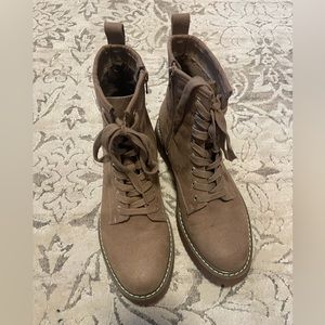 Madden Girl Kurt combat boot